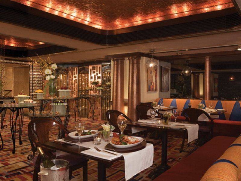 Regal Kowloon Hotel Гонконг Екстер'єр фото