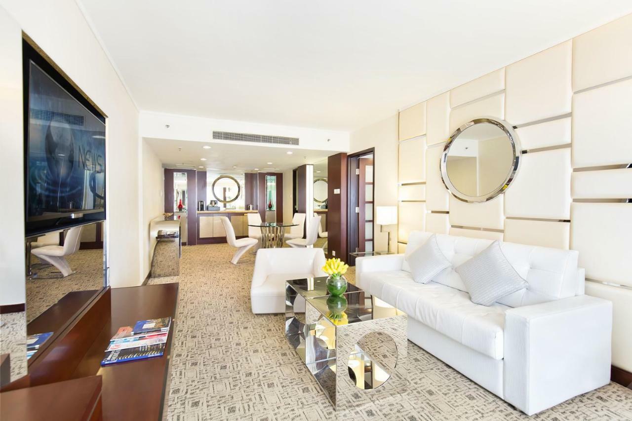 Regal Kowloon Hotel Гонконг Екстер'єр фото
